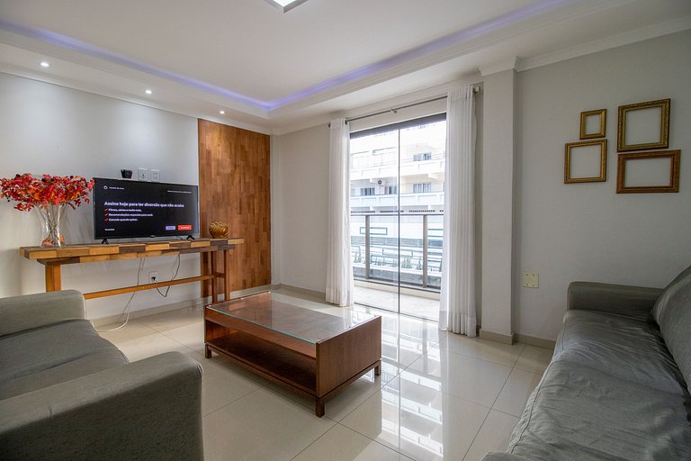 MAU21 - Av. Brasil. 3 Dorm, Climatizado, Churrasq